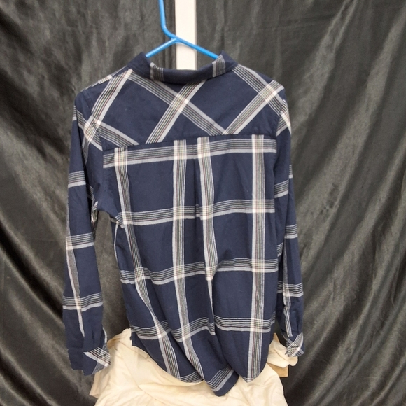 Christopher & Banks Plaid Color Long Sleeve T Shirt  Size Medium - Picture 11 of 12